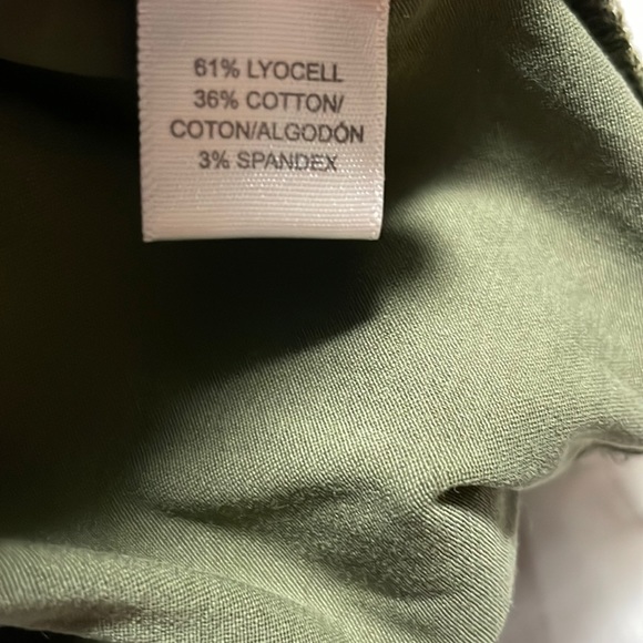 Lou & Grey Drawstring Pants Large - Picture 9 of 9